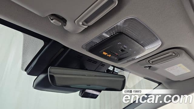Toyota Prius 2024 — Photo 29/32
