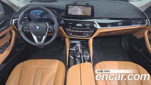BMW 5 Series 2020 — Şəkil 7/20