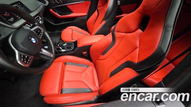 BMW 1 Series 2024 — фото 20 из 20