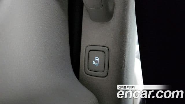 Hyundai Staria 2024 — Şəkil 29/34