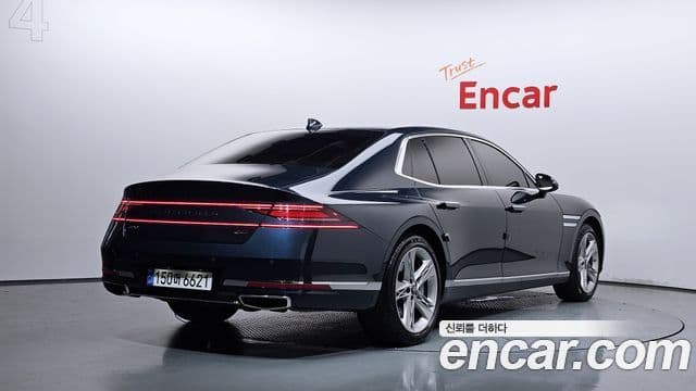 Genesis G90 2022 — ფოტო 2/20