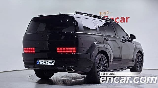 Hyundai Santa Fe 2024 — Фото 2/20