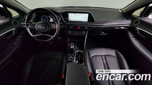 Hyundai Sonata 2021 — Фото 7/20