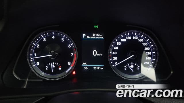Hyundai Sonata 2021 — Фото 8/20