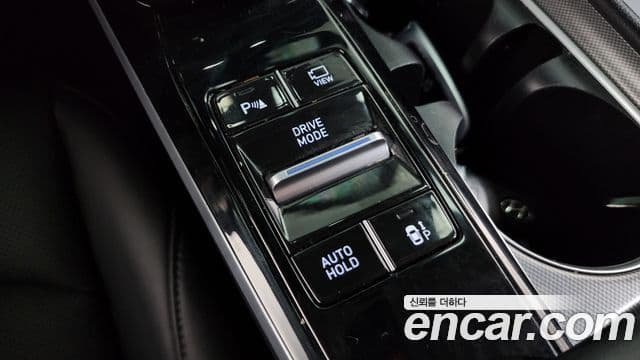 Hyundai Sonata 2021 — Фото 19/20