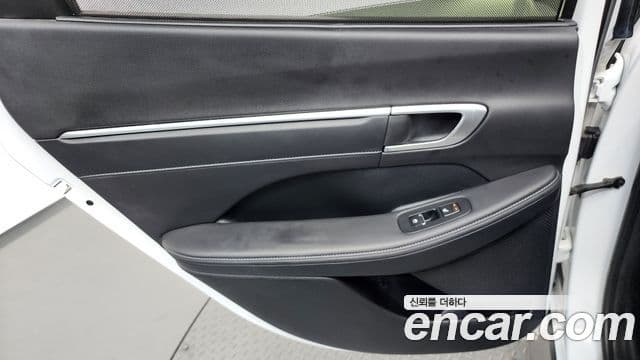 Hyundai Sonata Hybrid 2021 — Şəkil 34/34