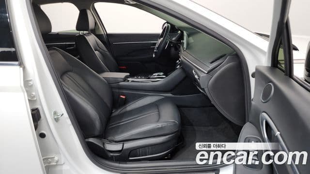 Hyundai Sonata Hybrid 2021 — Şəkil 6/34