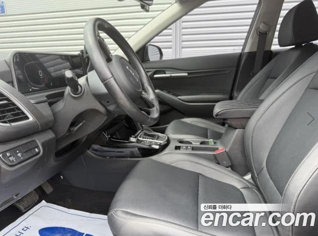 Kia Seltos 2022 — Şəkil 6/14