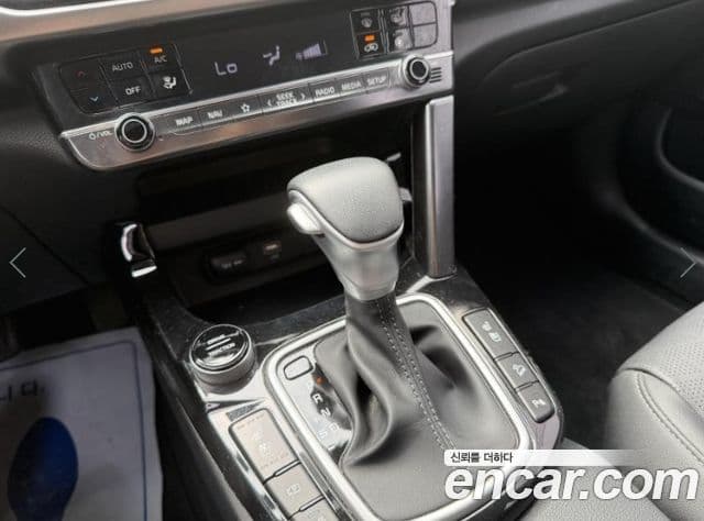 Kia Seltos 2022 — Şəkil 13/14