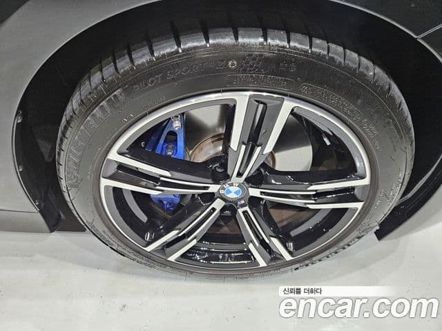 BMW 3 Series 2026 — фото 4 из 20