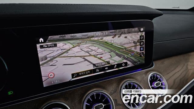 Mercedes-Benz E-Class 2022 — Фото 14/20