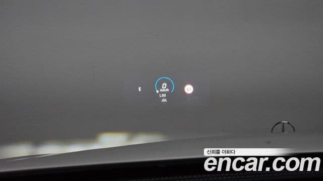 Mercedes-Benz E-Class 2022 — Фото 17/20