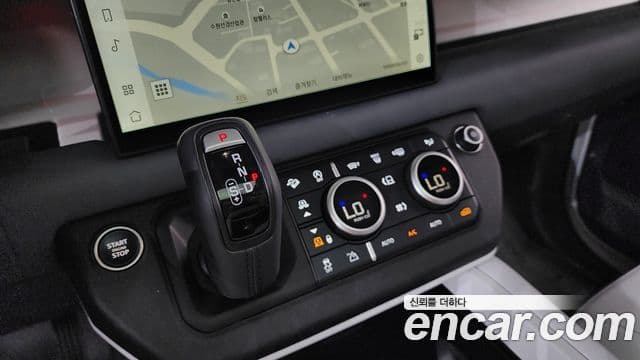 Land Rover Defender 2025 — Şəkil 9/20