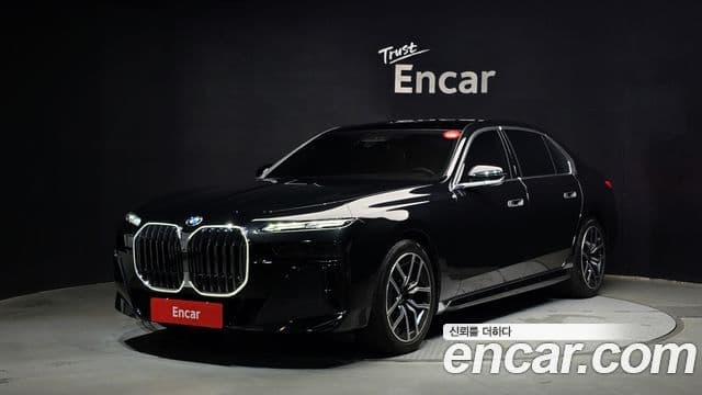 BMW 7 Series 2025 — ფოტო 1/20