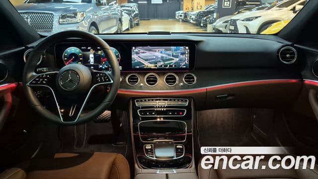Mercedes-Benz E-Class 2023 — Фото 5/20