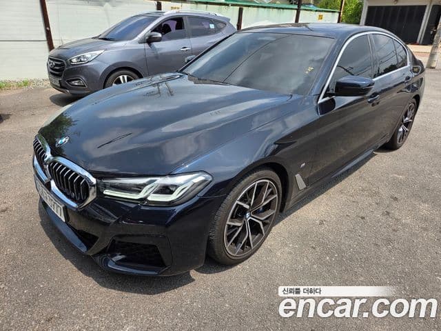 BMW 5 Series 2021 — ფოტო 10/20