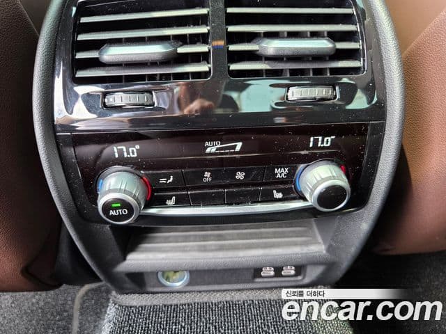 BMW 5 Series 2021 — ფოტო 16/20
