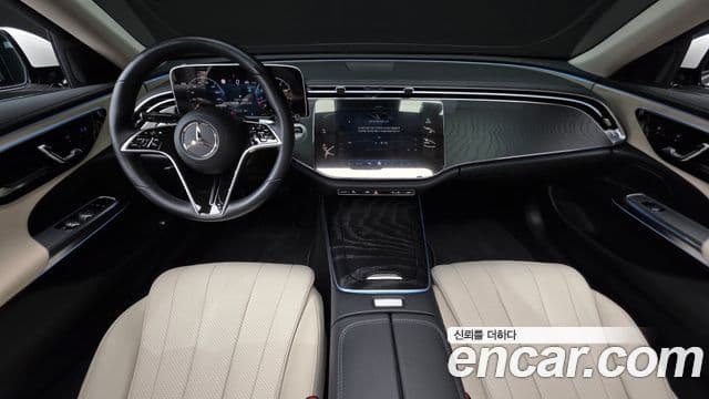 Mercedes-Benz E-Class 2024 — Фото 7/20