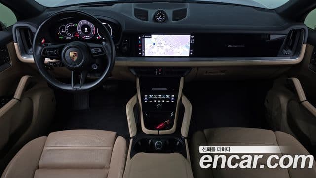 Porsche Cayenne 2023 — Photo 27/36