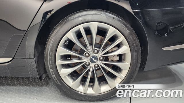 Kia The K9 2021 — ფოტო 20/41