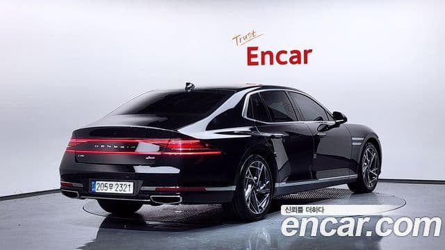 Genesis G90 2022 — Şəkil 2/19