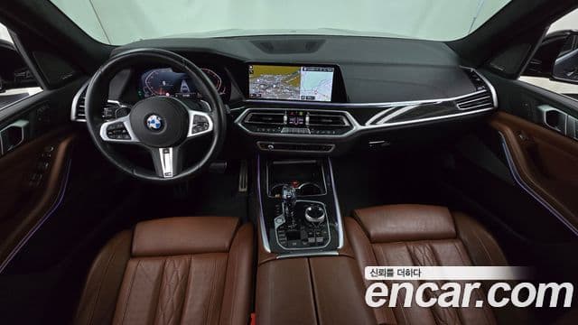 BMW X7 2020 — Фото 7/20