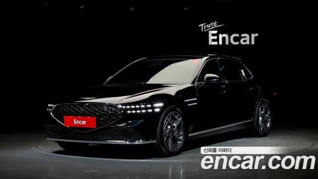 Genesis G90 2023 — Photo 3/32