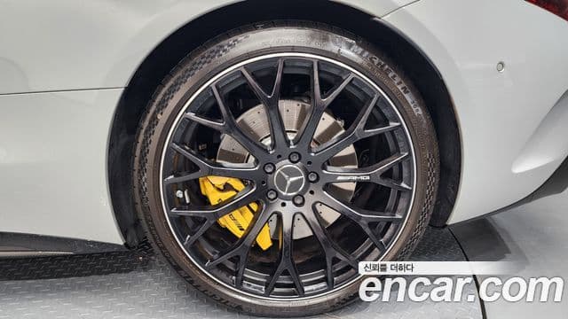 Mercedes-Benz SL-Class 2023 — Photo 1/34