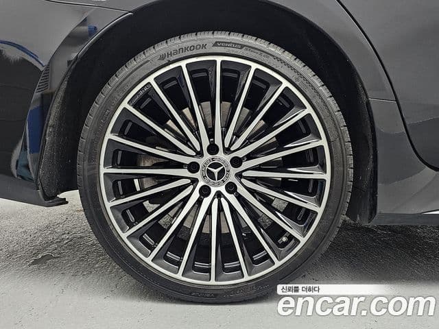Mercedes-Benz CLS-Class 2022 — Photo 14/20