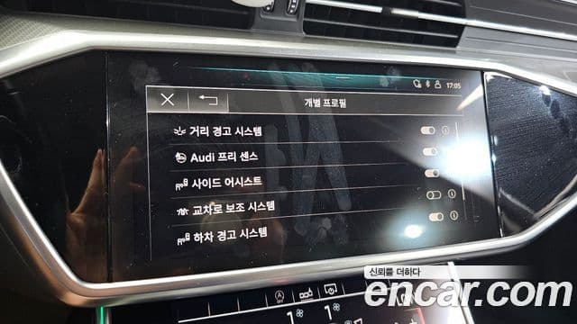 Audi A6 2020 — ფოტო 16/20