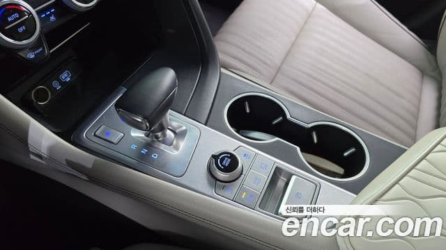 Genesis G70 2019 — ფოტო 9/20