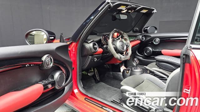 Mini Cooper S Convertible 2019 — Şəkil 10/20