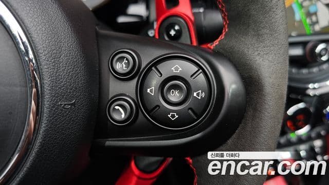 Mini Cooper S Convertible 2019 — Şəkil 13/20