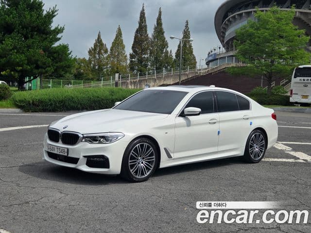 BMW 5 Series 2019 — Фото 1/20