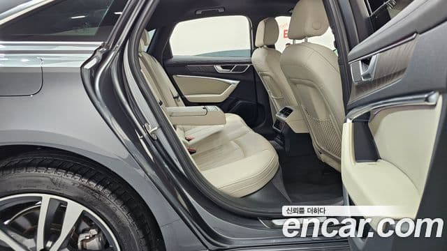 Audi A6 2023 — ფოტო 11/20