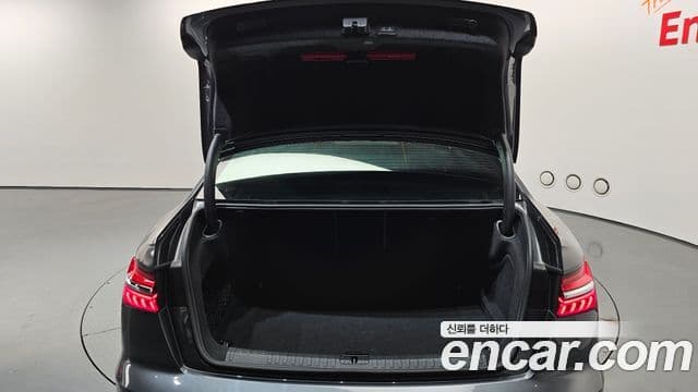 Audi A6 2023 — ფოტო 18/20