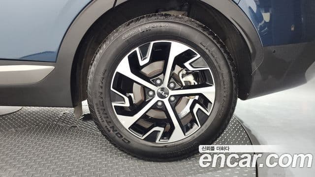 Kia Sportage 2023 — Şəkil 29/34