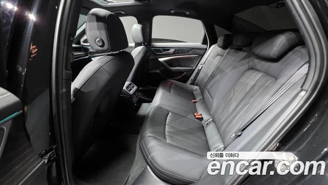 Audi A6 2020 — ფოტო 12/20