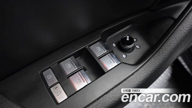 Audi A6 2020 — ფოტო 22/35