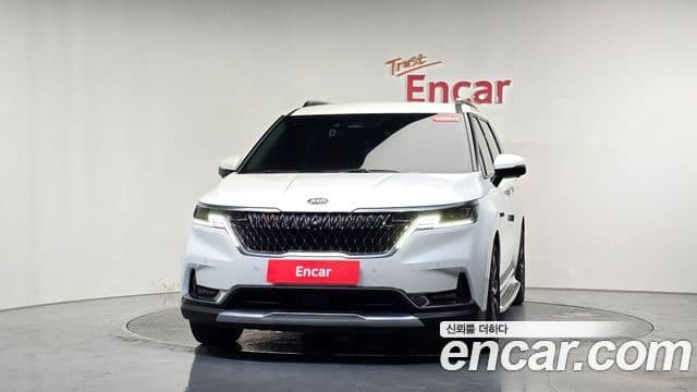 Kia Carnival 2021 — Фото 3/20
