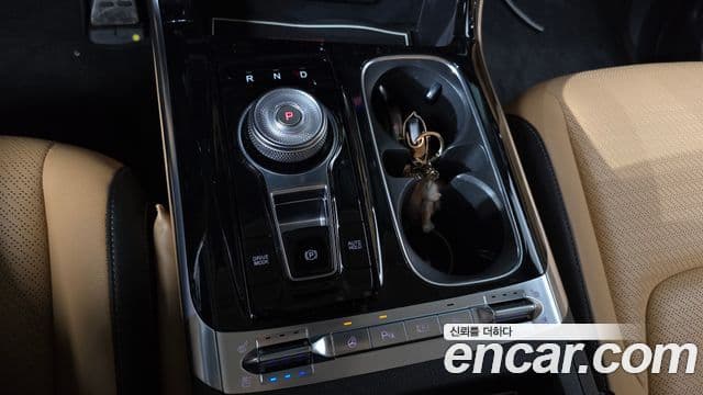 Kia Carnival 2021 — Фото 9/20