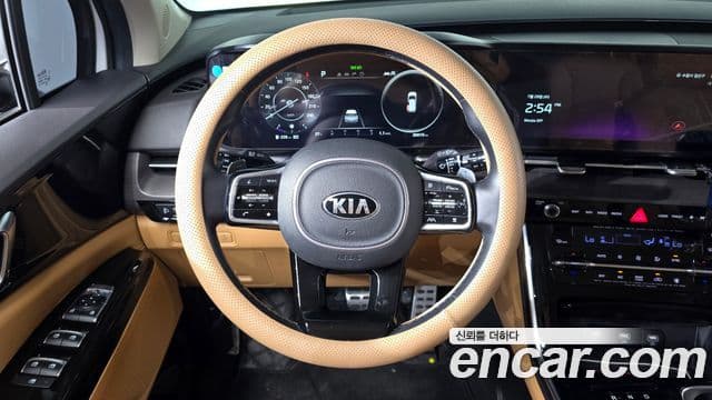 Kia Carnival 2021 — Фото 13/20