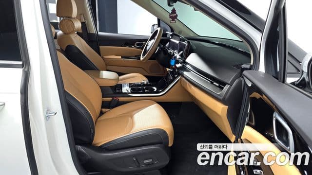 Kia Carnival 2021 — Photo 10/31