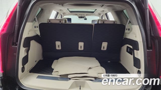 Cadillac Escalade 2023 — Photo 12/34