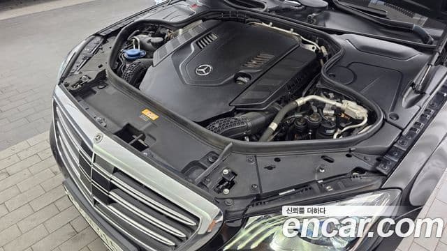 Mercedes-Benz S-Class 2018 — Фото 6/20
