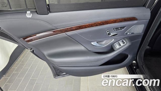Mercedes-Benz S-Class 2018 — Şəkil 18/35