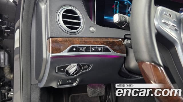 Mercedes-Benz S-Class 2018 — Şəkil 17/35
