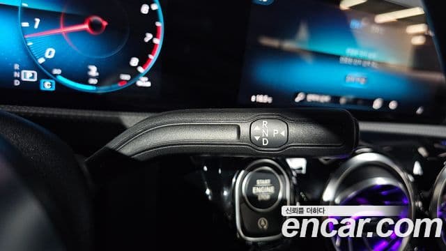 Mercedes-Benz A-Class 2022 — Фото 9/20
