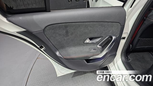 Mercedes-Benz A-Class 2022 — ფოტო 15/30