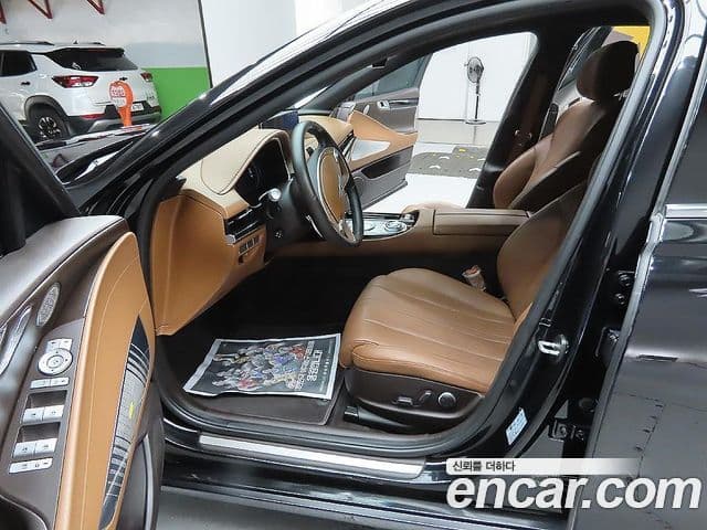 Genesis Electrified G80 2022 — Şəkil 8/20
